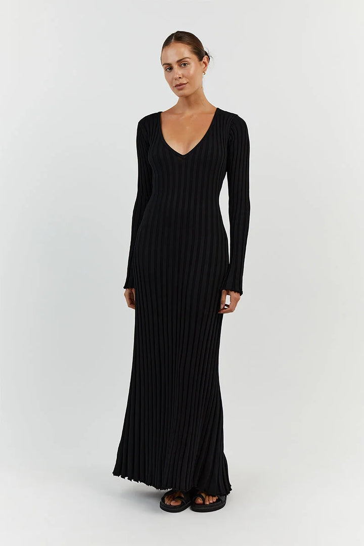 Gigi - V-Neck Sleeved Knit Midi Dress