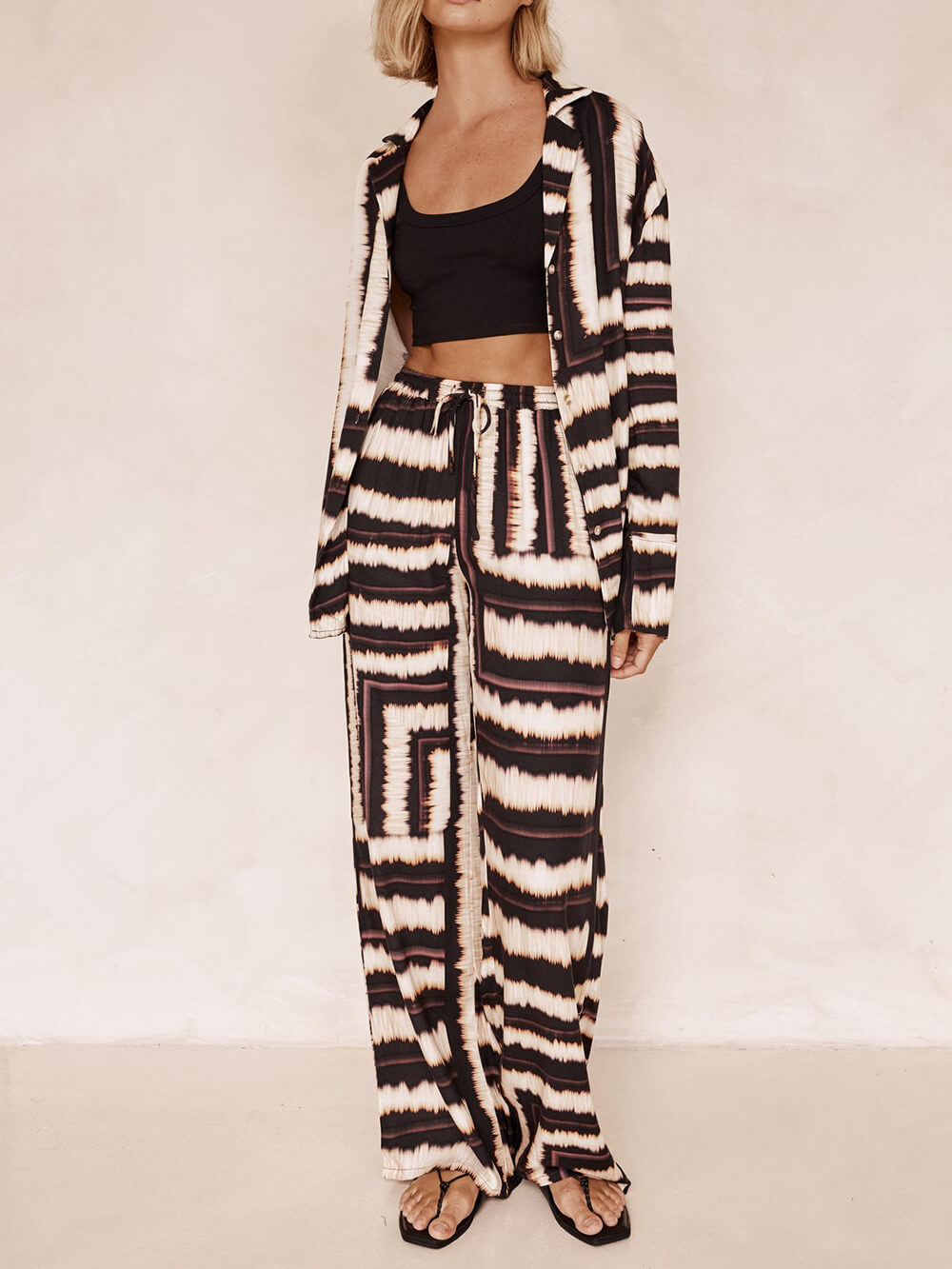 Striped Textured Signature Chocolate Print Baggy Pants