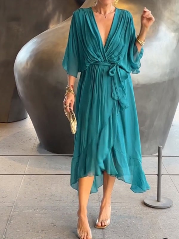Camilla - elegant V-neck chiffon dress