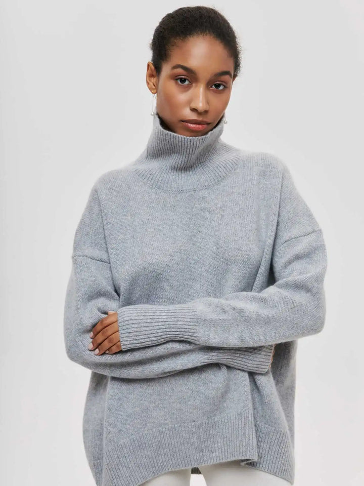 LARA | OVERSIZED TURTLENECK