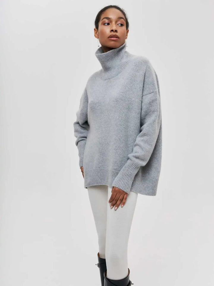 LARA | OVERSIZED TURTLENECK