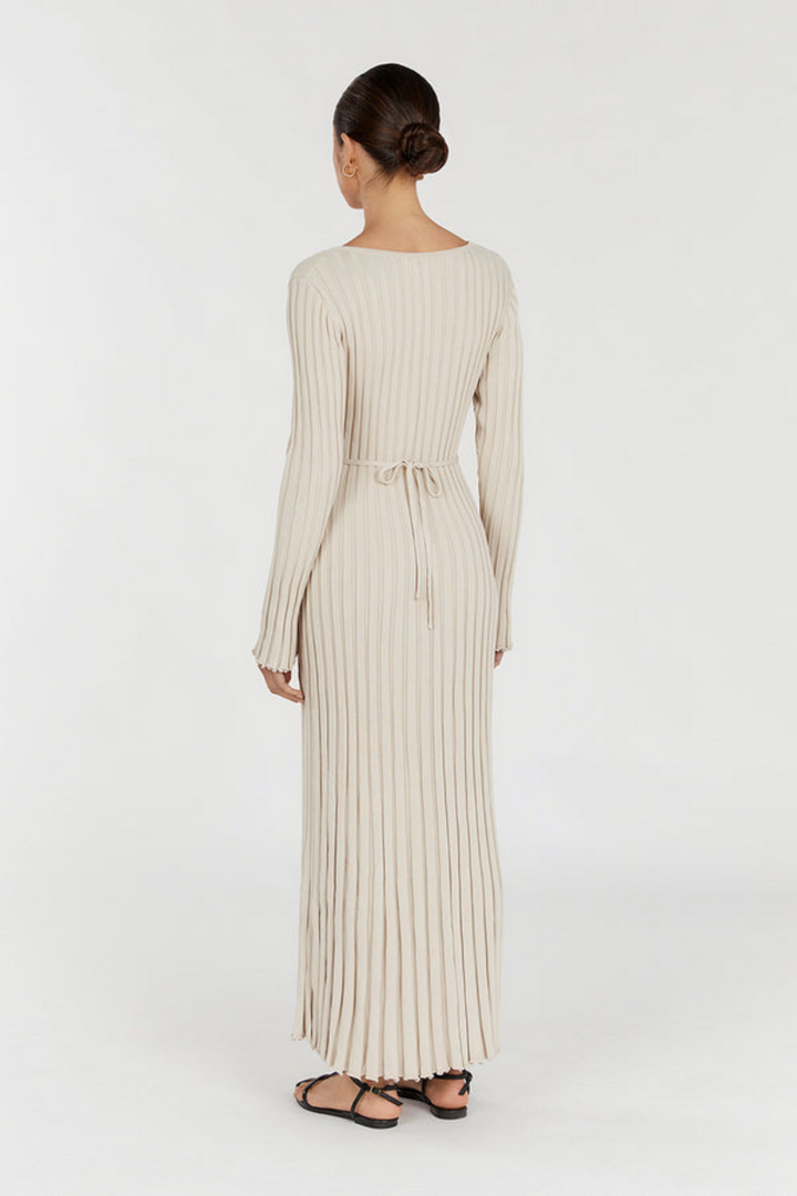 Gigi - V-Neck Sleeved Knit Midi Dress