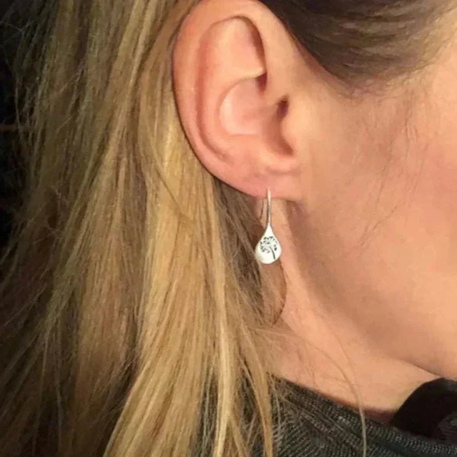 Paloma – Silver Dandelion Leaf Earrings