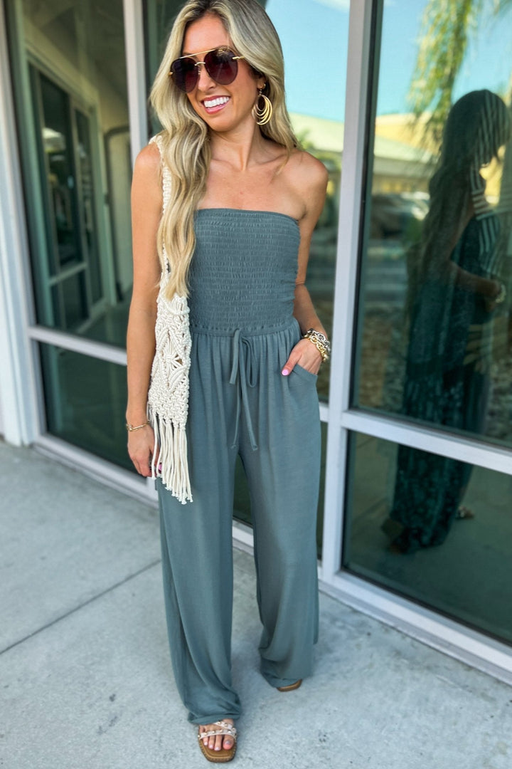 Chrissy - Trendy Off-Shoulder Jumpsuit