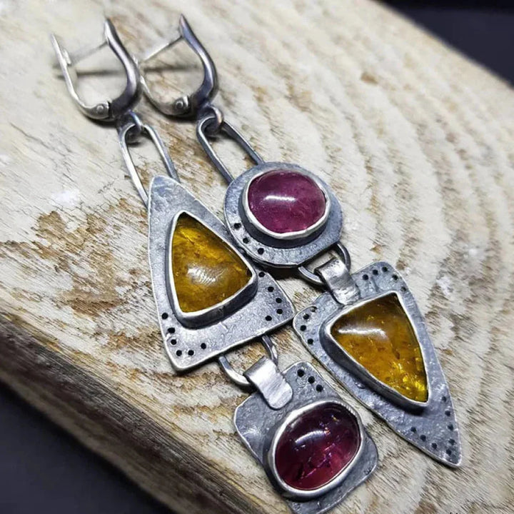 Sabrina – Vintage Triangular Geometric Earrings