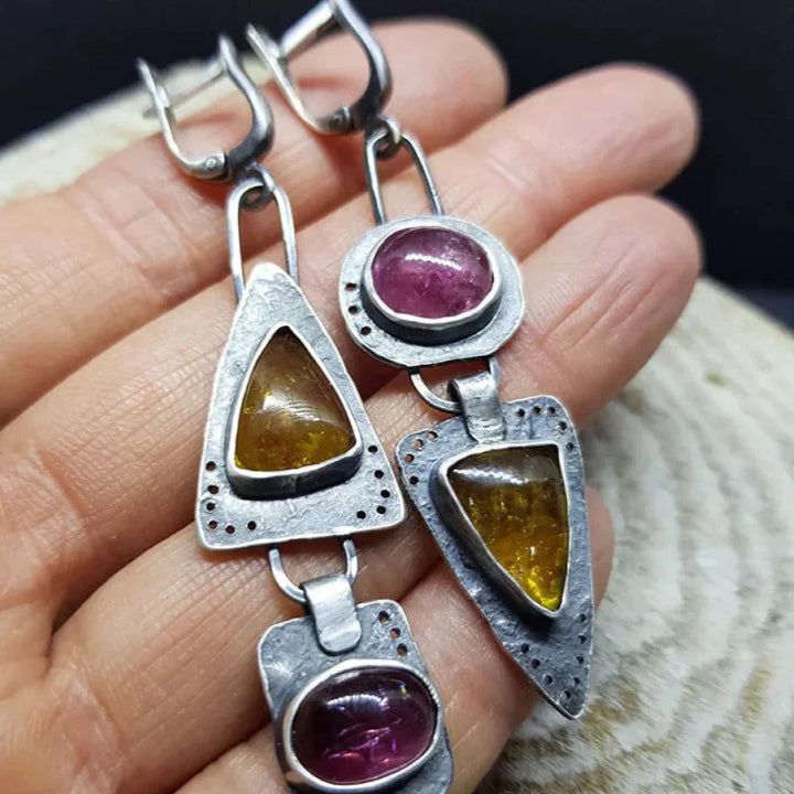 Sabrina – Vintage Triangular Geometric Earrings